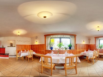 照片: Landhotel "Goldenes Kreuz"